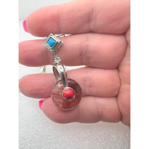 Pendant with Your choice of Fire Quartz or Flower Agate Donut - Picture 2 of 4